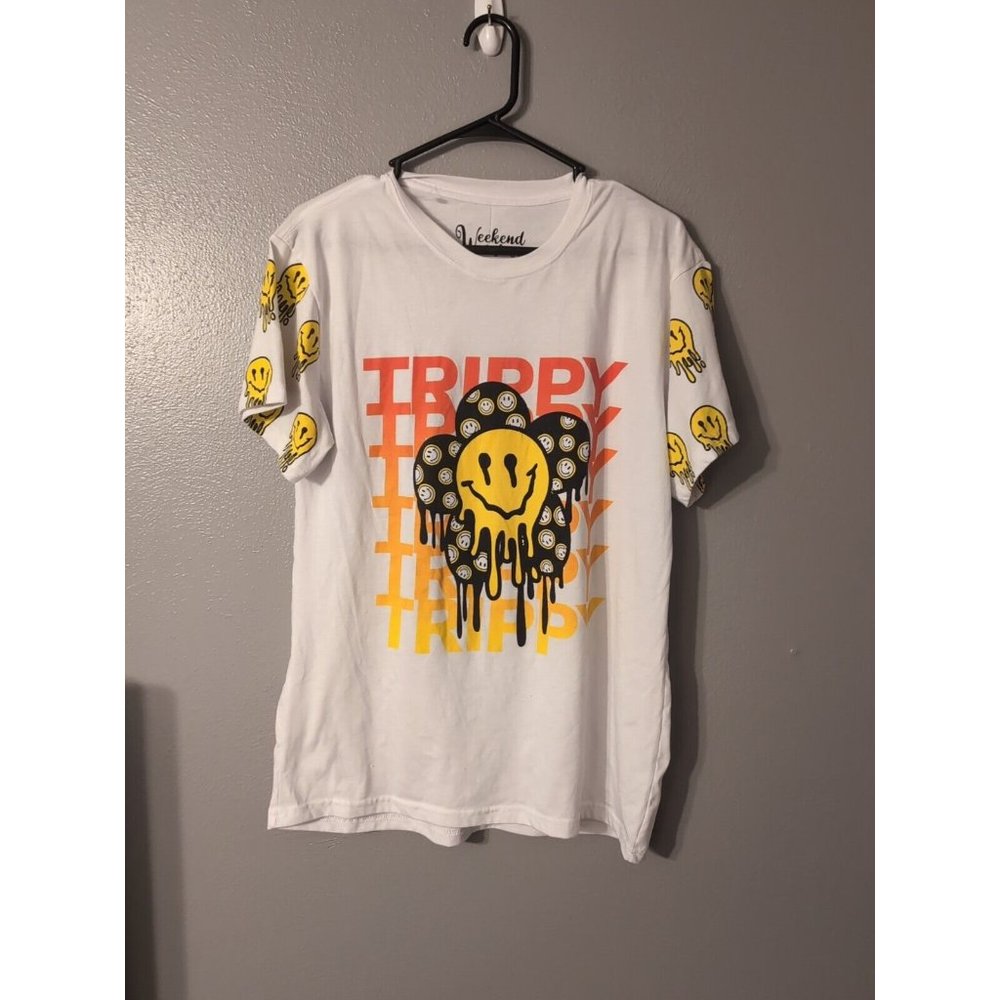 Weekend Warriors White Graphic T Shirt Stay Trippy Size L